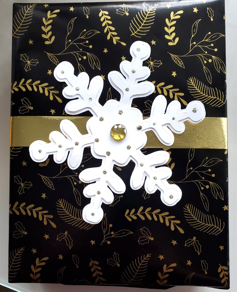 Christmas Wrapping with Cutout